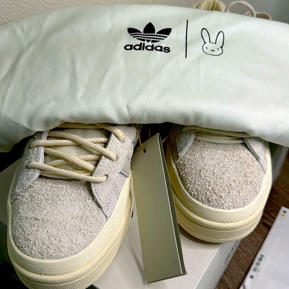 Adidas Bad Bunny Campus - Picture 2 of 4